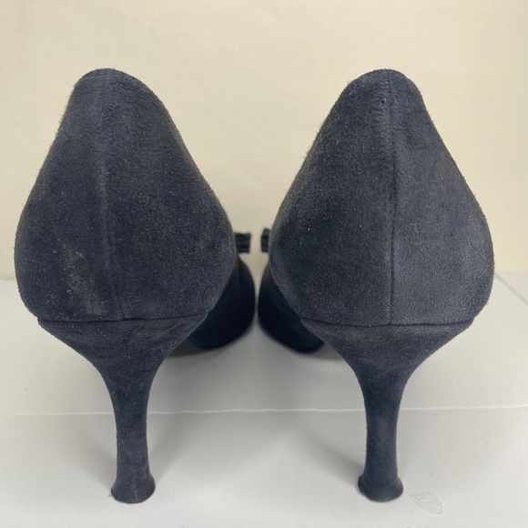 Stuart Weitzman Peep-Toe Ruffle-Bow Heels
Sz 11 - Picture 9 of 16